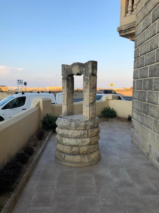 Oleander Butts Inn Żebbuġ Εξωτερικό φωτογραφία